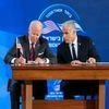 US President Joe Biden and Israeli Prime Minister Yair Lapid sign a joint declaration affirming the 'unbreakable bonds' between the two countries and a US commitment to protecting Israeli security, in Jerusalem (Photo: AP/PTI)