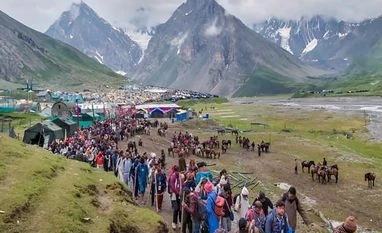 Amid decline in arrival of devotees, Amarnath yatra remains suspended Pilgrims during the Amarnath Yatra