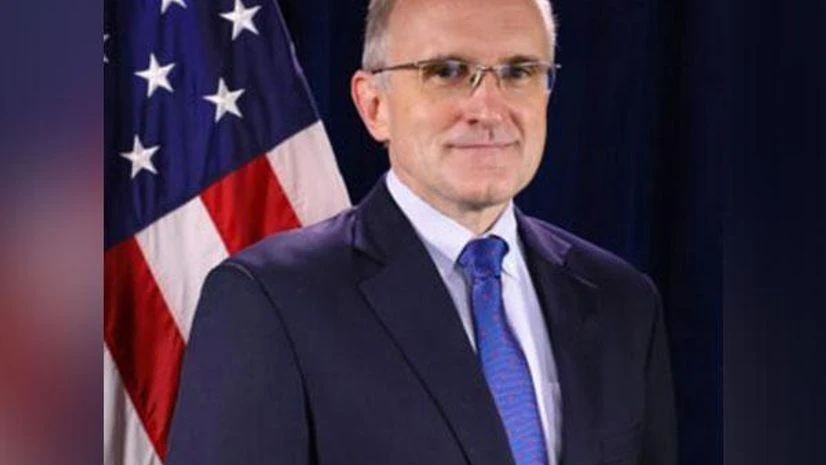 Ian J McCary Ian J McCary