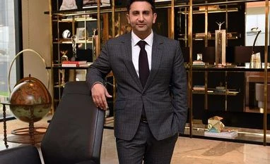 Poonawalla Fincorp registers highest disbursement of Rs 6,370 cr in Q4 FY23 Adar Poonawalla
