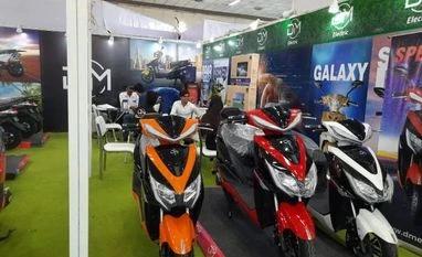 E-scooters and buses steal show at Electric Vehicles Expo in Delhi Ongoing EV Expo in Delhi