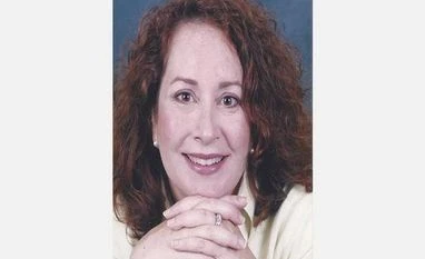 Jessica Klein, writer-producer of 'Beverly Hills, 90210,' passes away at 66 Jessica Klein