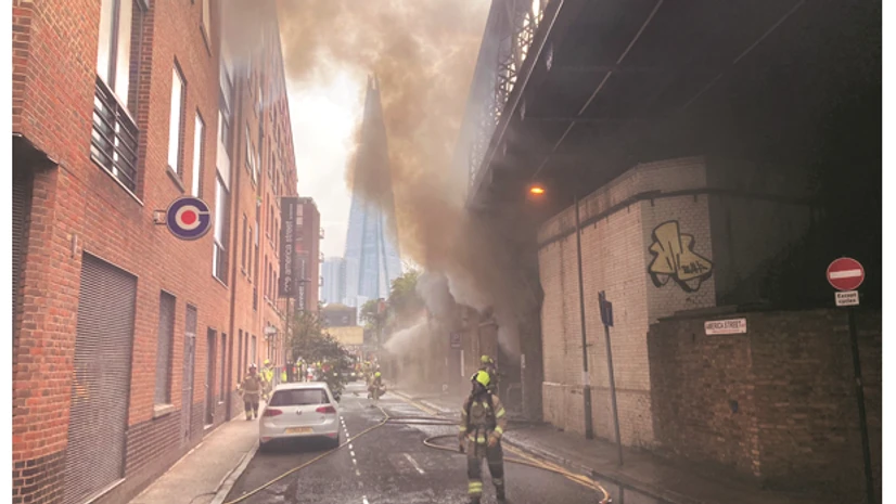 London railway fire London railway fire