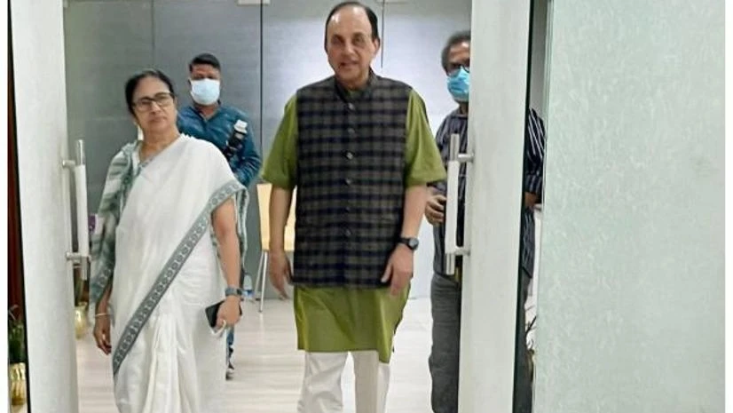 Subramanian Swamy, Mamata Banerjee Subramanian Swamy, Mamata Banerjee