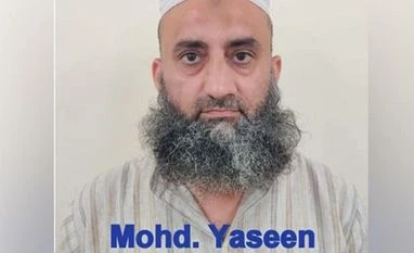Hawala operator involved in funding LeT, Al-Badr arrested from Delhi Hawala Operator Mohammad Yaseen