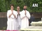 Rahul, Priyanka pay homage to former PM Rajiv Gandhi Rahul, Priyanka pay homage to former PM Rajiv Gandhi