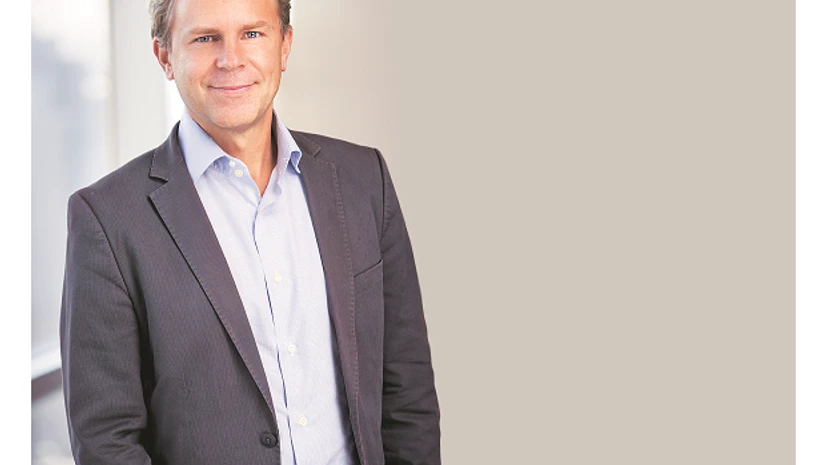 Justin Smith Justin Smith