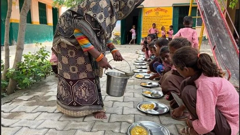 Mid-day meal cooks, Mid-day meal Mid-day meal cooks, Mid-day meal