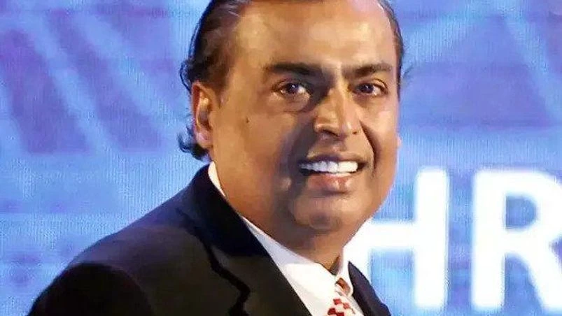 Ambani, Mukesh, Reliance Reliance Jio to roll out 5G in major Indian cities by October 2022.