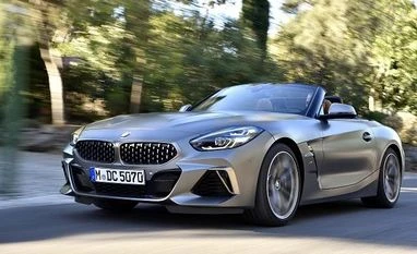 BMW to bring QR-based casual gaming into vehicles from next year BMW