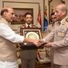 Rajnath Singh meets his Egyptian counterpart General Mohamed Zaki in Cairo. (Photo: Twitter/@rajnathsingh)