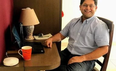 WhatsApp Pay India head Manesh Mahatme quits, joins Amazon: Report Manesh Mahatme, Mahatme