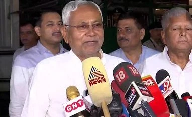 Concept of 'Hindu Rashtra' against Mahatma Gandhi's ideals: Nitish Kumar Nitish Kumar, Lalu Prasad Yadav, Opposition