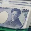 Yen falls after BOJ stands pat; hawkish ECB and soft US data dent dollar