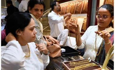 Dhanteras kickstarts on positive note, jewellers eye up to 20% growth Jewellery, Dhanteras