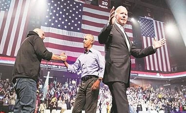 GOP predicts midterm wins; President Biden warns of democracy threats Joe Biden, Obama, USA