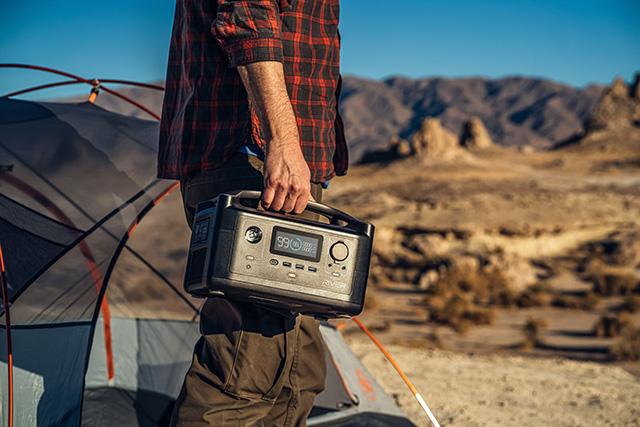 EcoFlow RIVER vs. RIVER Pro: Which Portable Power Station is Right For You? power supply
