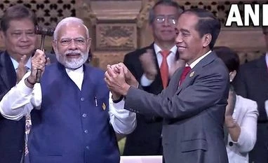 Top Headlines: India's G20 presidency from today; GDP growth in Q2 and more G20 India