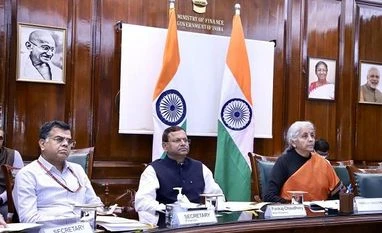 COAI seeks cut in licence fee; waiver in customs duty for 5G network gear Pre-Budget meeting