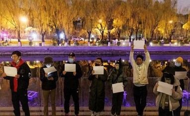 UN asks China to 'guarantee right to demonstrate' amid Covid protests China, Covid protest