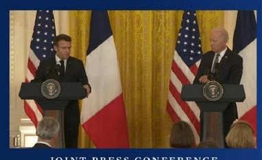 Joe Biden, Emmanuel Macron vow unity against Russia, discuss trade row French President Emmanuel Macron and US President Joe Biden