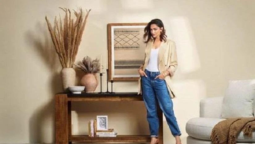 chart Deepika Padukone