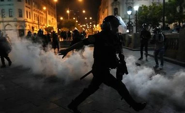 2 dead in Peru protests as demonstrators demand president's resignation Peru protests
