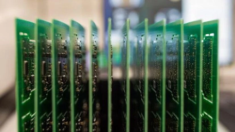 manufacturing Photo: Bloomberg