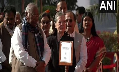 Rahul Gandhi, Sonia Gandhi pay tribute to 2001 Parliament attack victims Sonia Gandhi