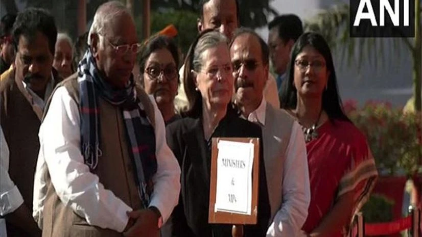 Sonia Gandhi Sonia Gandhi