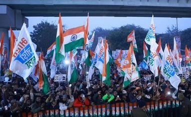 Sonia, Priyanka join Rahul Gandhi for Congress' Bharat Jodo Yatra in Delhi Bharat Jodo Yatra