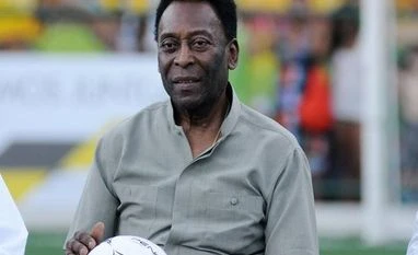 Pele, Brazil's mighty king of beautiful game, dies at age of 82 Pele