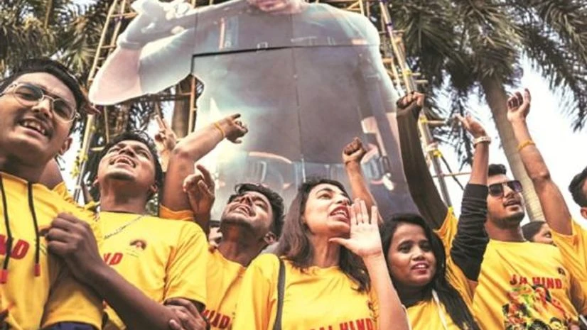 Fan clubs remain key to Shah Rukh Khan-starrer Pathaan's marketing Fan clubs remain key to Shah Rukh Khan-starrer Pathaan's marketing
