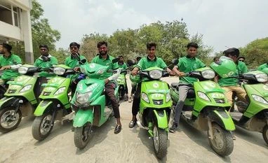 Zypp Electric to deploy 100,000 more e-scooters for Zomato by 2024 Zypp Electric raises $25 million in Series B funding round led by Gogoro