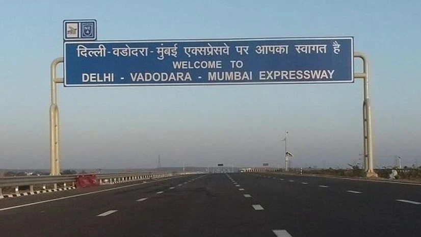 Delhi-Mumbai Highway Delhi-Mumbai Highway