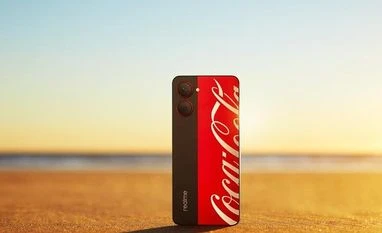 Realme 10 Pro 5G Coca-Cola Edition Realme 10 Pro 5G Coca-Cola Edition
