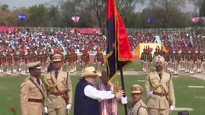 Amit Shah, President's Colour Award, Haryana Police Photo: Twitter@ANI