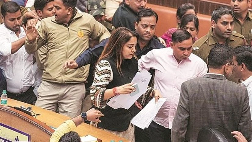 Municipal Corporation of Delhi, shelly oberoi Municipal Corporation of Delhi, shelly oberoi