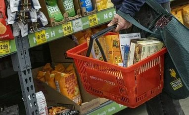 Retail inflation for industrial workers remains flat at 6.16% in February Inflation