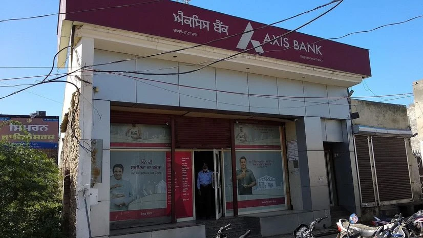Axis Bank Axis Bank