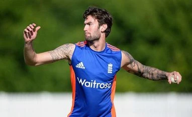 RCB pacer Reece Topley dislocates shoulder during IPL clash against MI Reece Topley