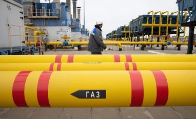 Woodside in talks with Santos to form $52 billion Australian gas giant gas, gas pipeline, cng