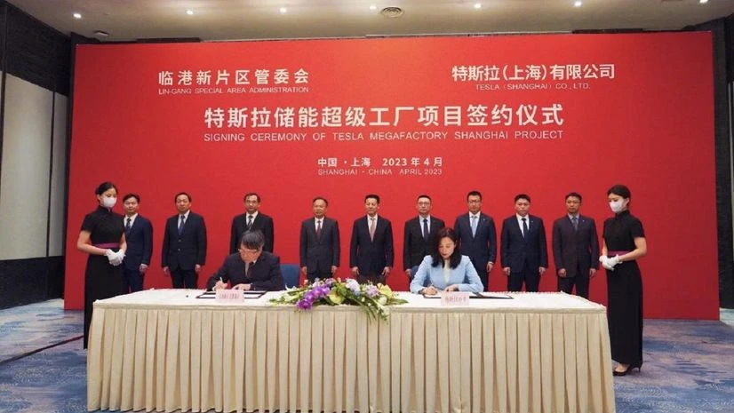 Tesla new battery plant in Shanghai Tesla new battery plant in Shanghai