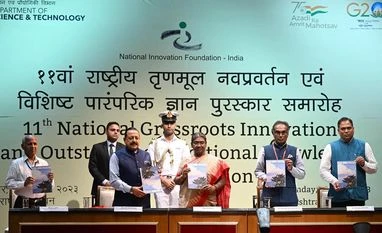 Let's motivate women to come up with innovative products India needs: Prez Droupadi Murmu