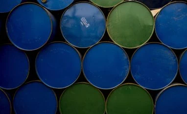 Govt slashes windfall tax on petroleum crude to nil effective Sep 18 oil, crude, petroleum, crude oil, oil barrels