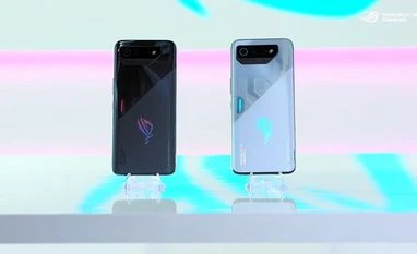 Asus ROG Phone 7 series gaming phones go on sale at Vijay Sales: Details Asus ROG Phone 7 series