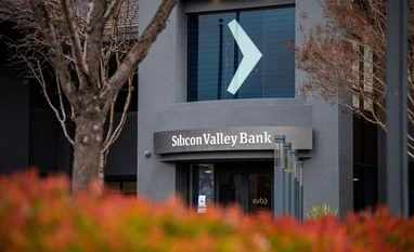 US Fed says it failed to take forceful action on Silicon Valley Bank Silicon Valley Bank
