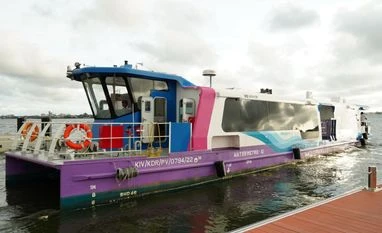 Kochi Water Metro increases services on Vyttila-Kakkanad route due to rush Kochi Water Metro