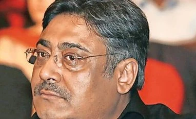 Veteran corporate lawyer Rajiv Luthra passes away: A look at his legacy Rajiv Luthra