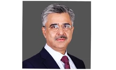 NIIF appoints Rajiv Dhar as interim MD & CEO; Sujoy Bose demits office Rajiv Dhar (Phot: LinkedIn)
